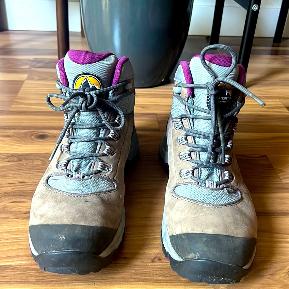 PRICE DROP || 
Hardly worn La Sportiva Hiking Boots